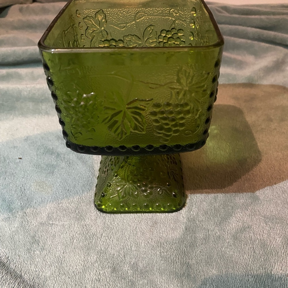 Vintage green candy glass - Picture 1 of 4